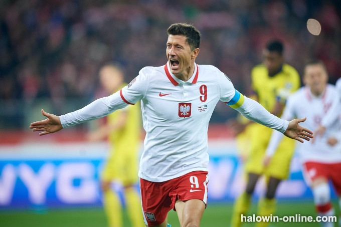 5 Manlalaro na Maaaring Maglaro ng kanilang Huling Laban sa FIFA 22 World Cup - Robert Lewandowski (Poland)