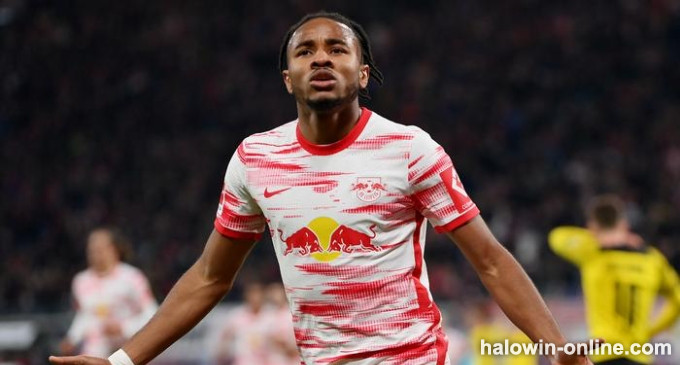 FIFA 22 Bundesliga Team Mga Kahanga-hangang Manlalaro ng Season Christopher Nkunku (RB Leipzig)