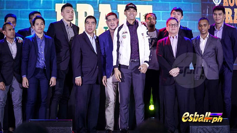 Kasaysayan ng Basketbol: Listahan ng PBA 40 Pinakamahusay na Manlalaro ng 2024